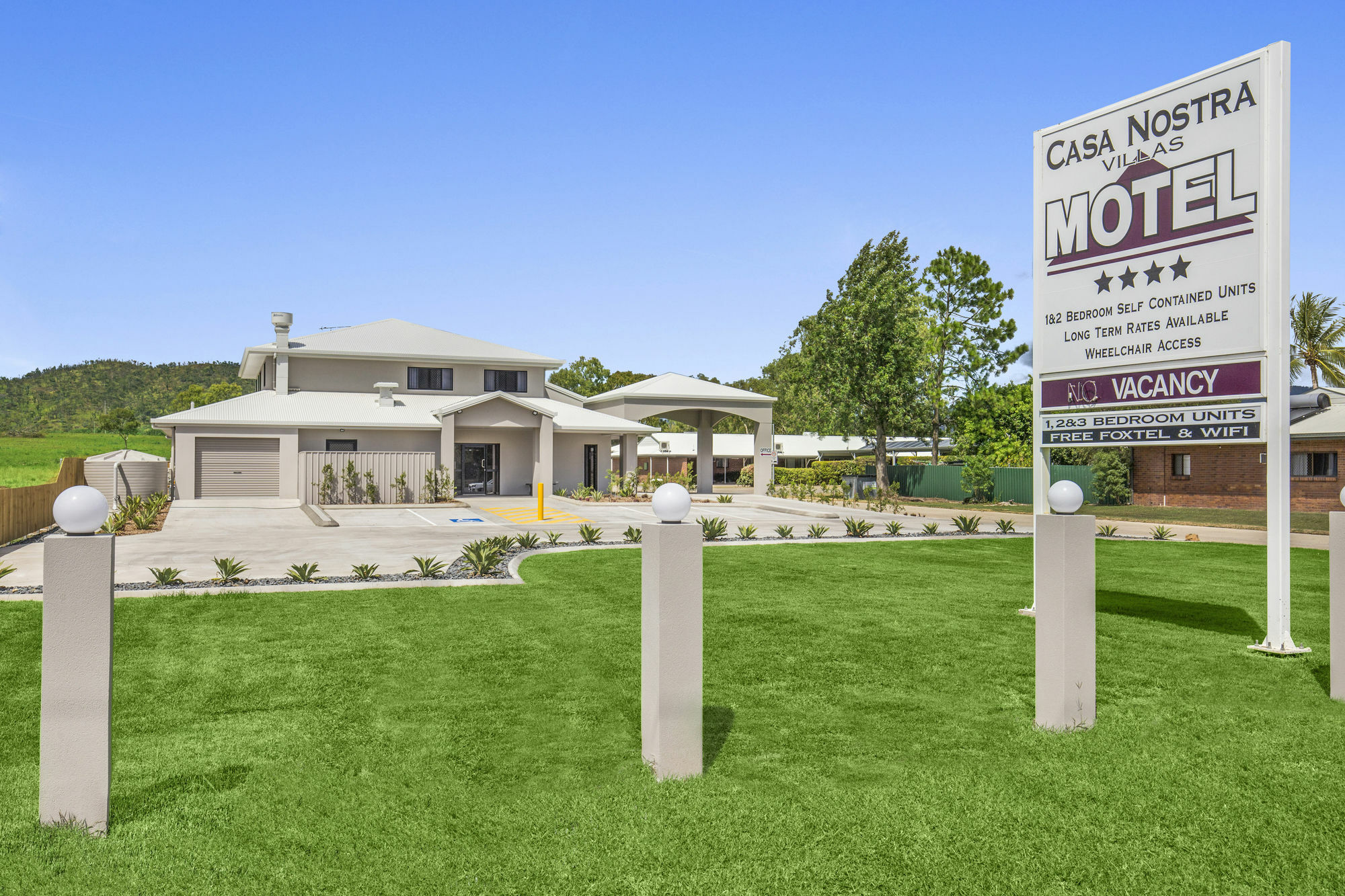 Casa Nostra Motel ロックハンプトン エクステリア 写真
